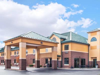 Days Inn By Wyndham Brewerton/ Syracuse Near Oneida Lake Екстер'єр фото