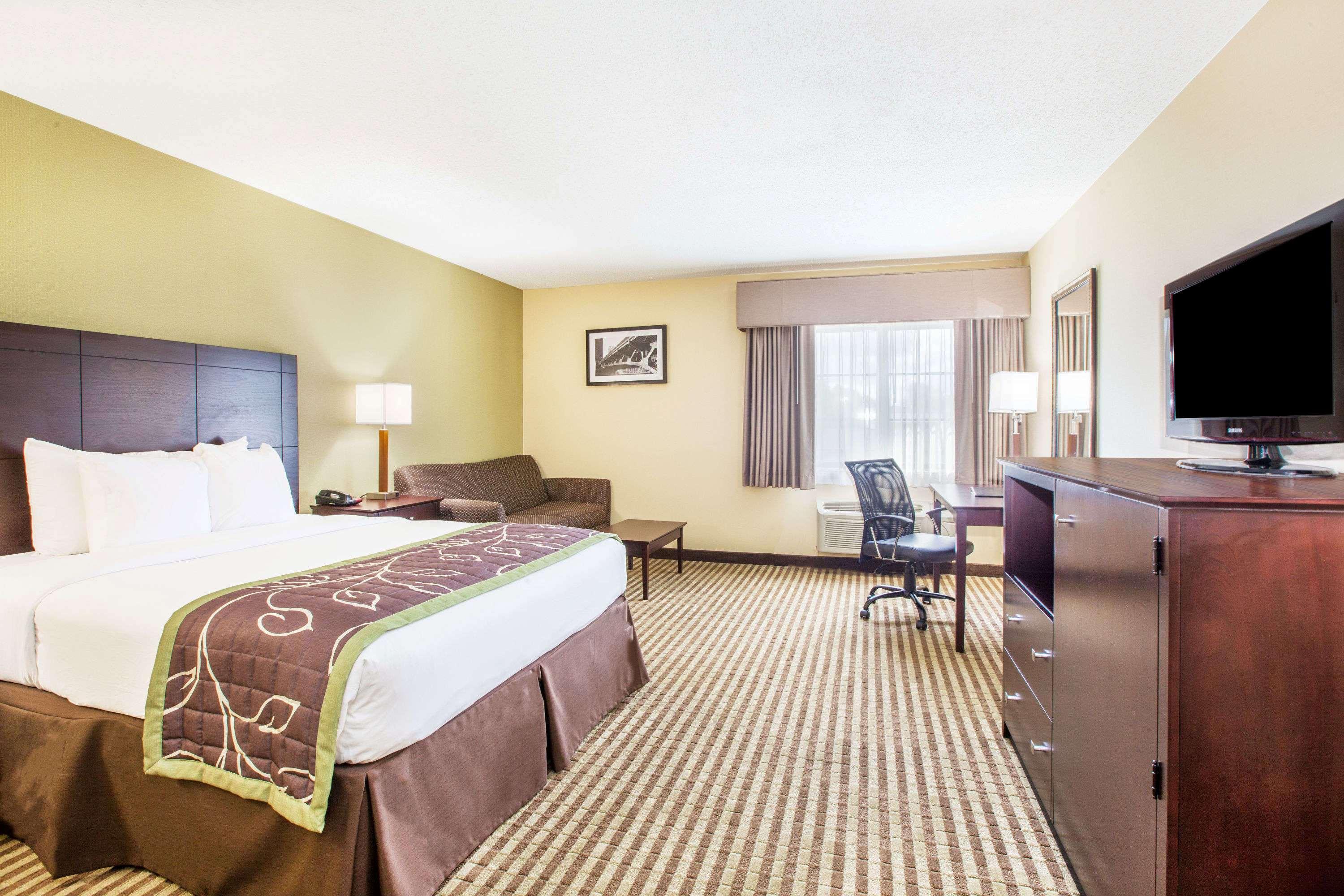 Days Inn By Wyndham Brewerton/ Syracuse Near Oneida Lake Екстер'єр фото