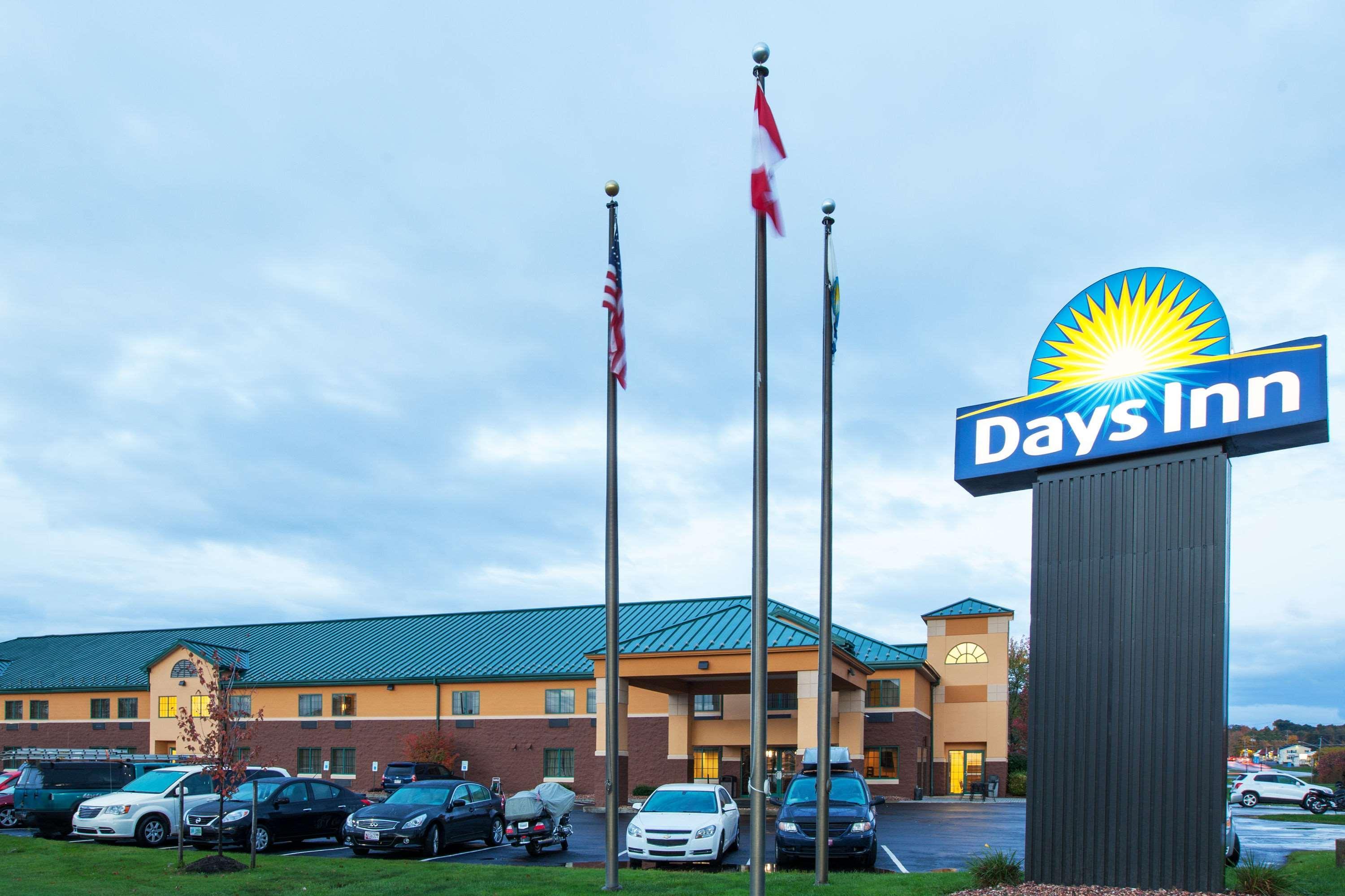 Days Inn By Wyndham Brewerton/ Syracuse Near Oneida Lake Екстер'єр фото